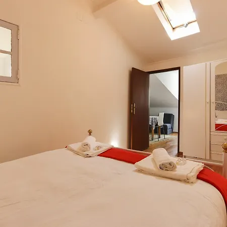 Bairro Alto Cosy By Homing Apartment Lisbon
